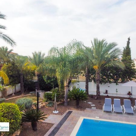 Villa Artemis ลาร์นาคา ภายนอก รูปภาพ