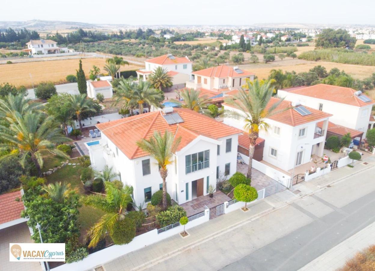 Villa Artemis ลาร์นาคา ภายนอก รูปภาพ